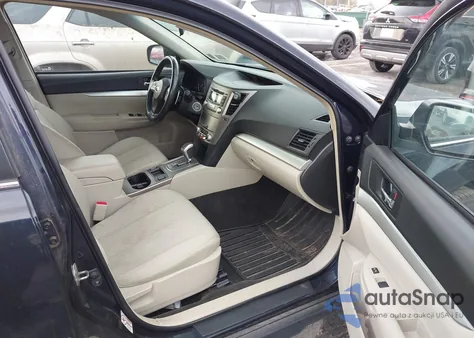 2012 Subaru Outback 2.5I Premium z USA, uszkodzony, nr VIN 4S4BRBCC8C3282578